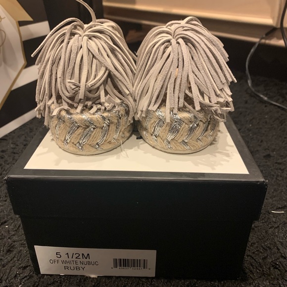 J Slides Ruby Sandals - Picture 2 of 3